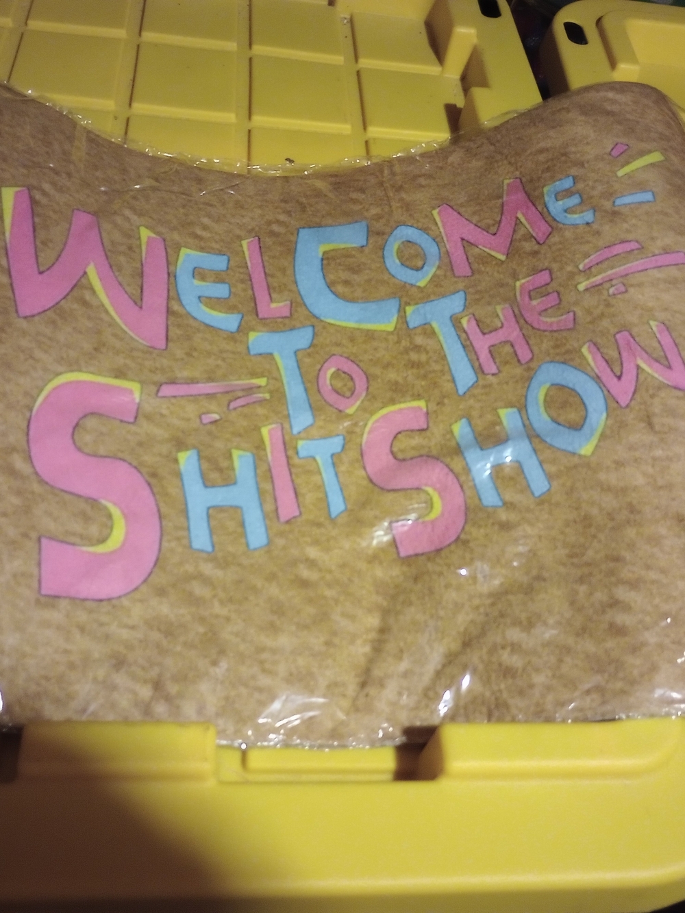 'Welcome To The Shitshow' Welcome Mat - Multicolor